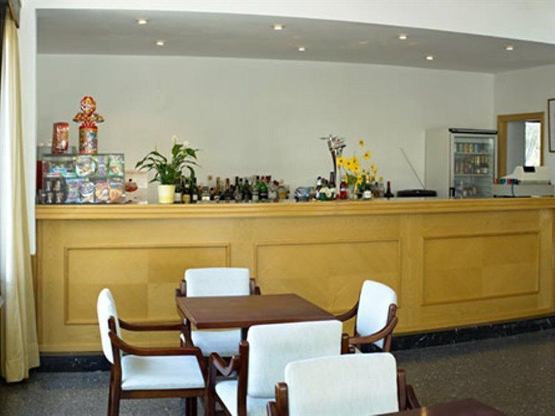 Hotel Condemar ซานตานยี ภายนอก รูปภาพ